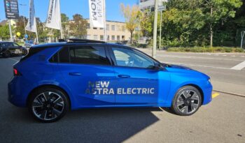 OPEL Astra 54kWh Swiss + voll